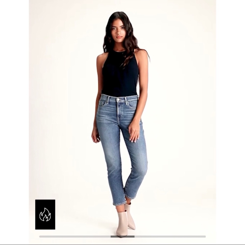 Banana Republic High-Rise Straight Jean